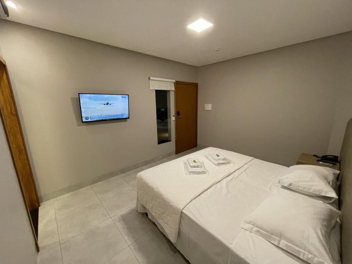 Hotel Do Lago Bela Vista de Goias エクステリア 写真