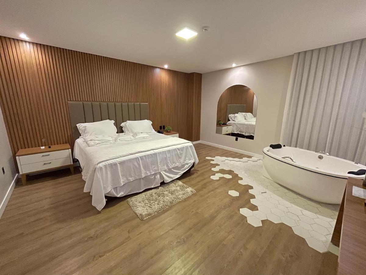 Hotel Do Lago Bela Vista de Goias エクステリア 写真